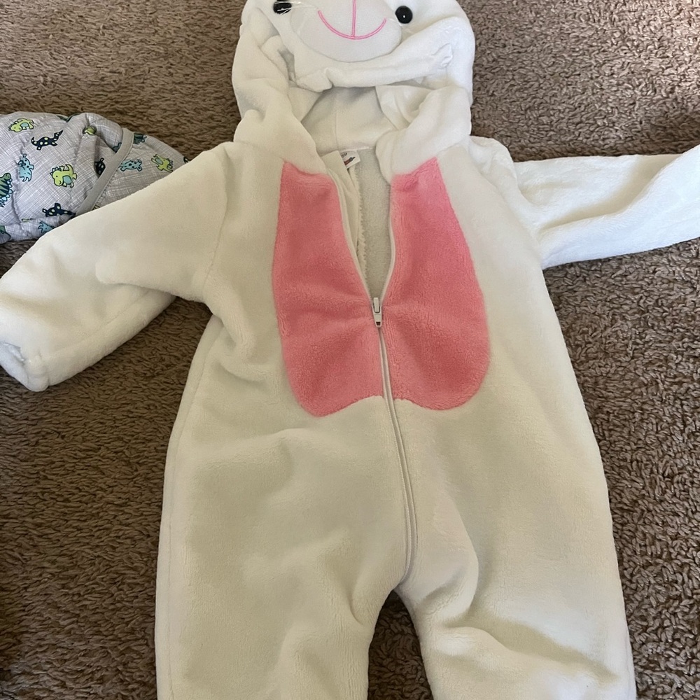 Infant bunny costume